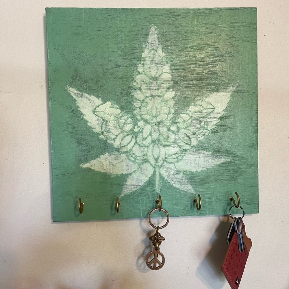 Hippie Vibes Key & Jewelry Holder - 14.25” x 14.25”